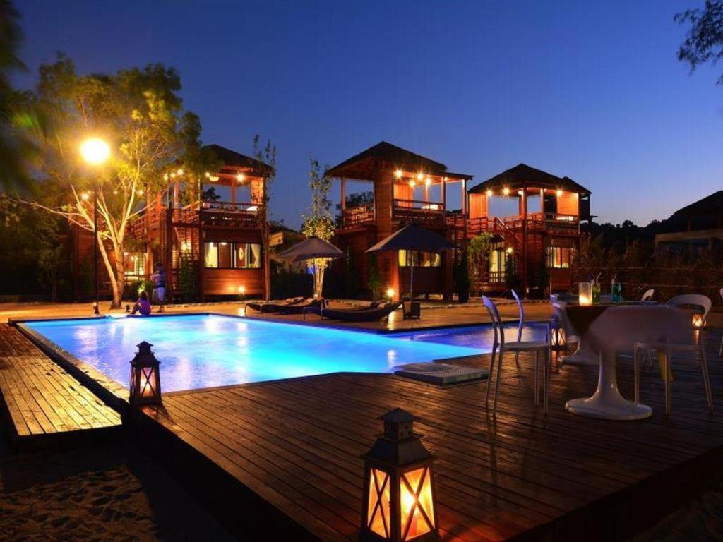 The Blue Sky Resort@ Koh Payam Koh Phayam Exterior photo