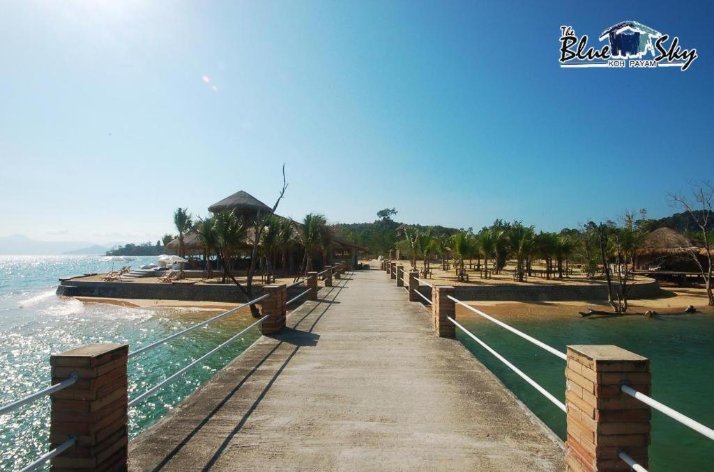 The Blue Sky Resort@ Koh Payam Koh Phayam Exterior photo
