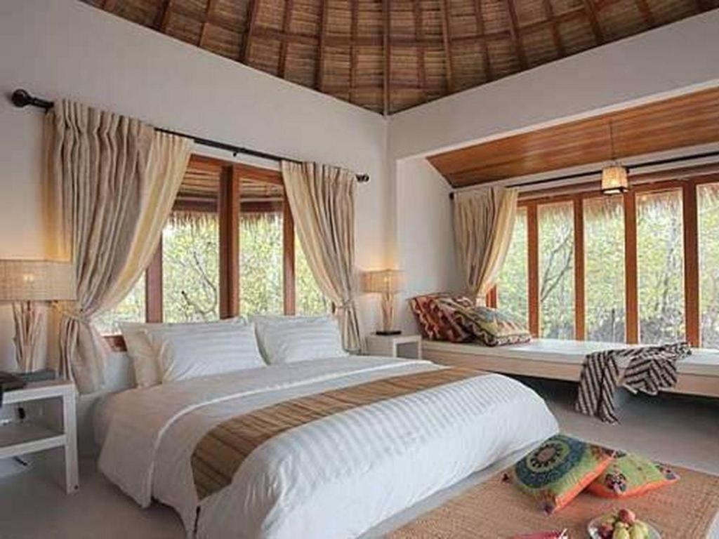 The Blue Sky Resort@ Koh Payam Koh Phayam Exterior photo